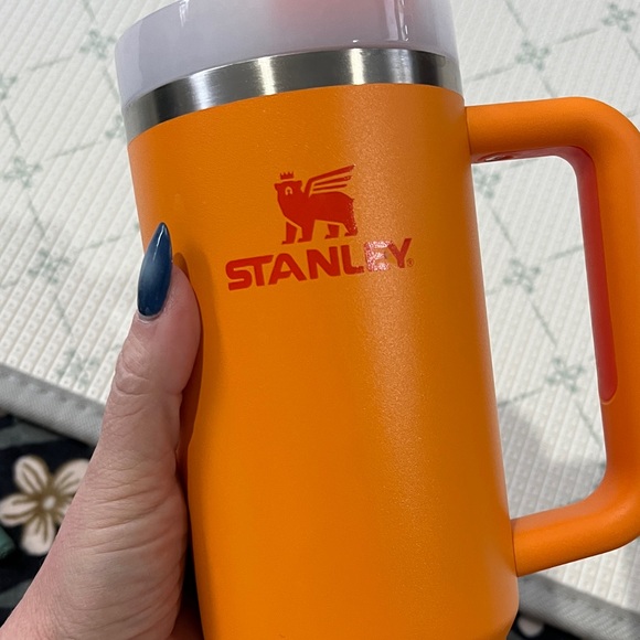 Stanley Vibrant Orange Travel Mug - Picture 3 of 7